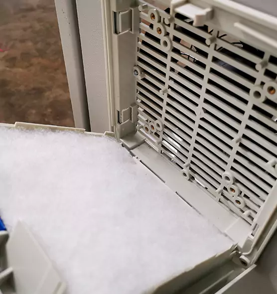 Professional Dryer Vent Mold Cleaning in Naugatuck, CT